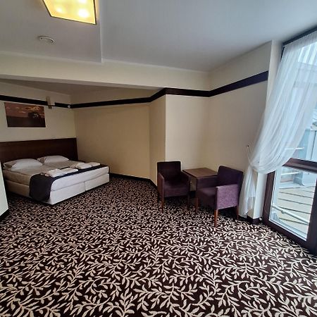 Hotel I Aquapark Olender Торунь Экстерьер фото