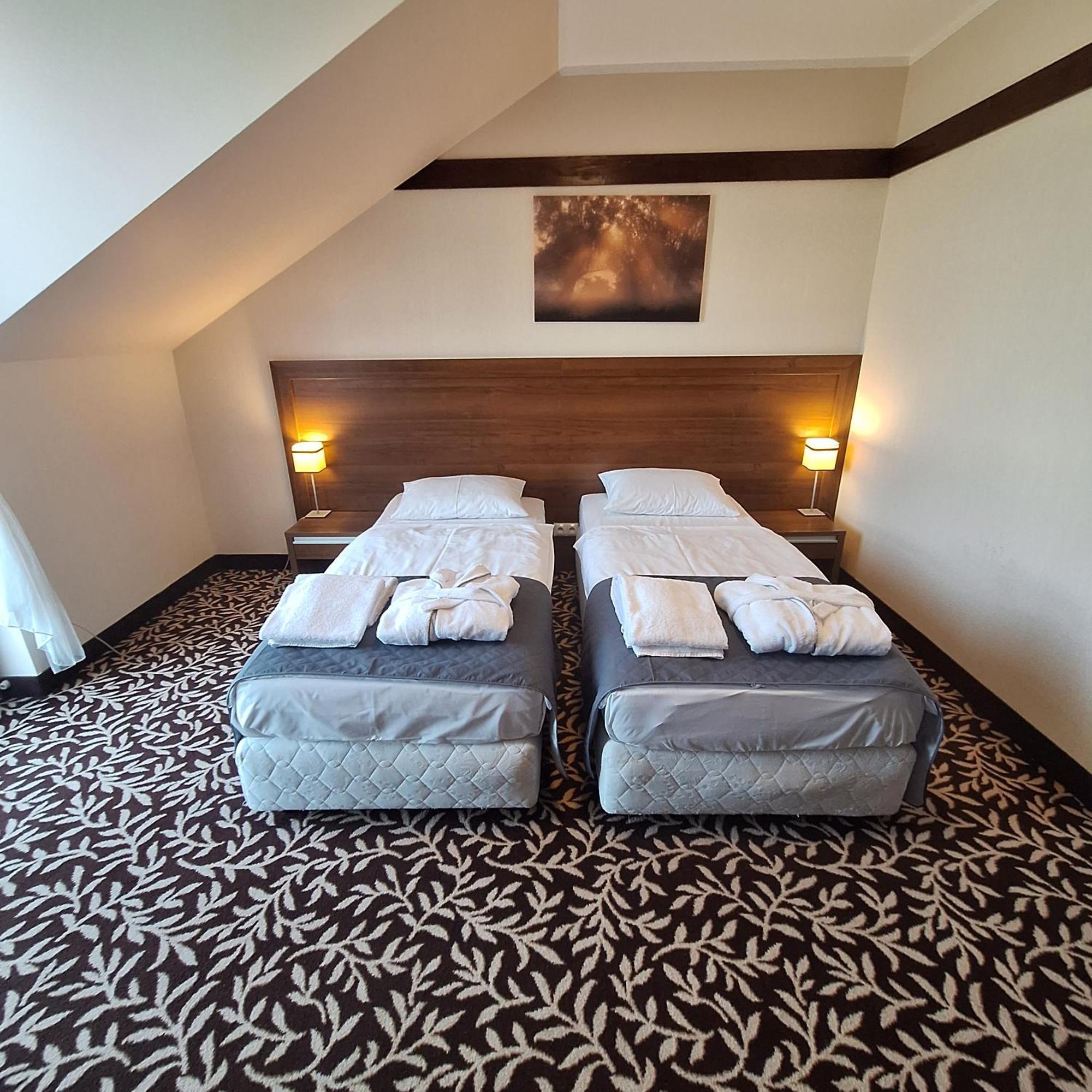 Hotel I Aquapark Olender Торунь Экстерьер фото